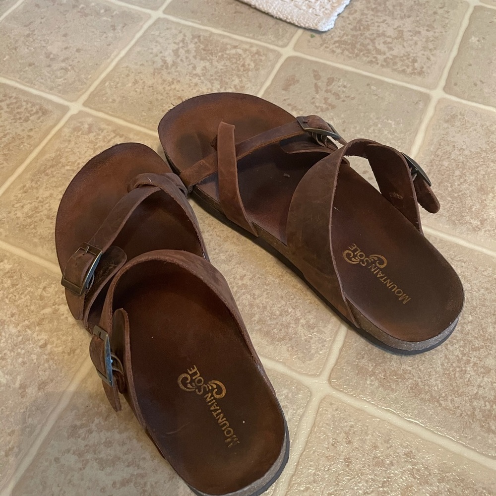 Sandals - Picture 3 of 3